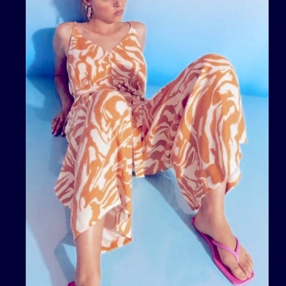 H&M Tropical Jumpsuit Large - Picture 4 of 4
